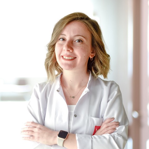 Dyt. Cansu Özçelik
