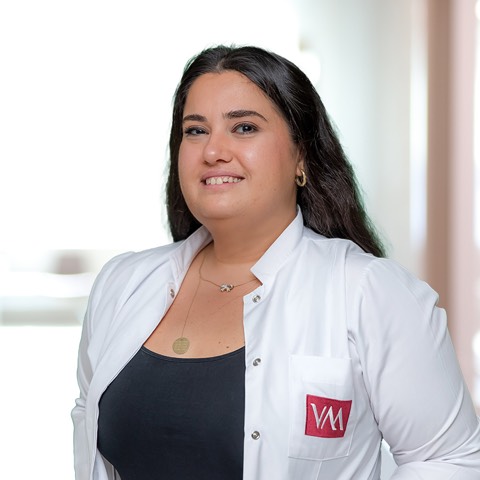 Özge Özer