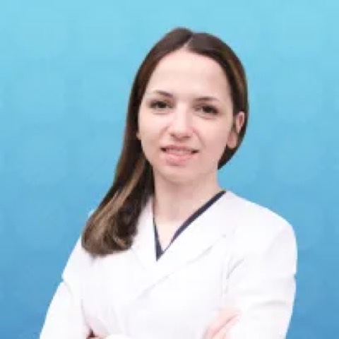 Raha Akbarıhamed